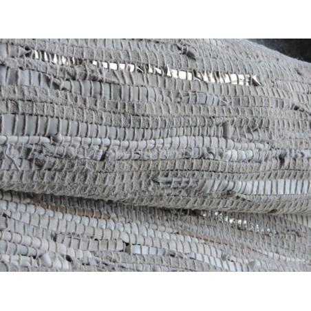 White and grey recycled leather carpet - Madame Framboise White and grey recycled leather carpet - Madame Framboise