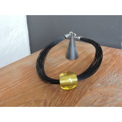 Fashion choker necklace with yellow resin bead - Madame Framboise