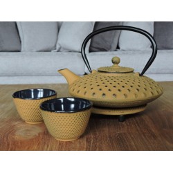 Ocher teapot in cast iron - Madame Framboise