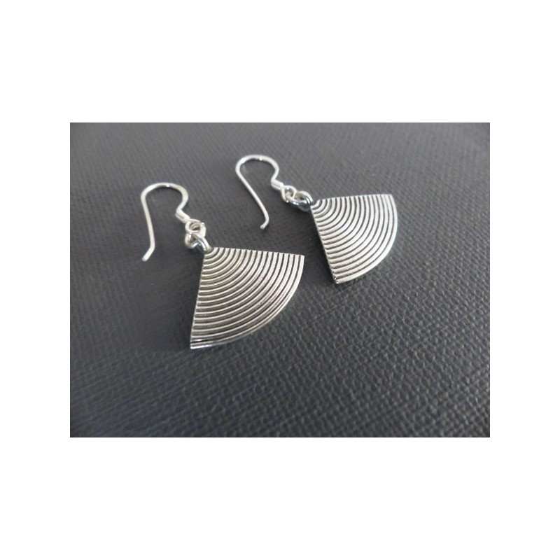 Boucles D'oreilles En Argent Massif - Style Boucle Simple - Occasion Déjà Portées