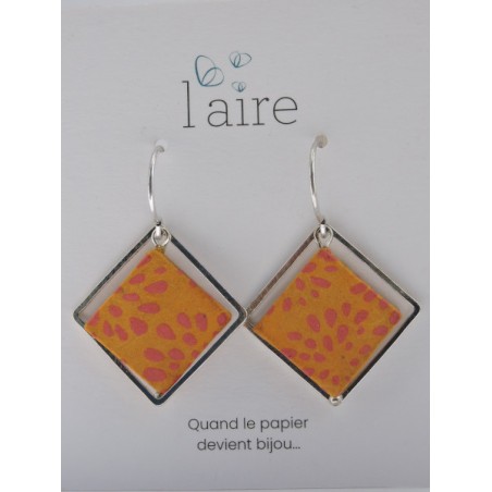 Boucles d'oreilles en papier orange - 03 | Madame Framboise Boucles d'oreilles en papier orange - 03 | Madame Framboise