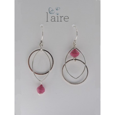 Boucles d'oreilles en papier rose - 02 | Madame Framboise Boucles d'oreilles en papier rose - 02 | Madame Framboise