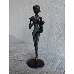 Small African statuette "The reader and her baby" | Madame Framboise