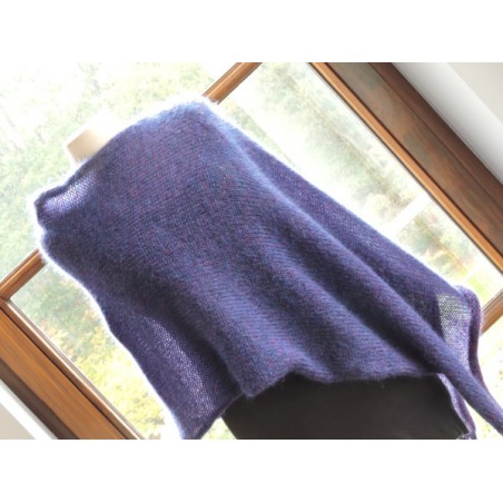 Poncho bleu en laine | Madame Framboise Poncho bleu en laine | Madame Framboise