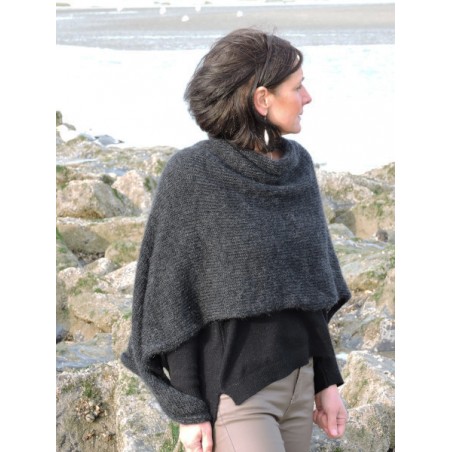 Poncho anthracite en laine | Madame Framboise Poncho anthracite en laine | Madame Framboise