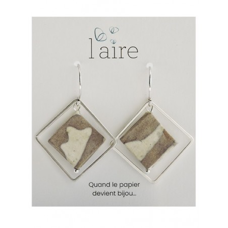 Boucles d'oreilles en papier blanc et gris | Madame Framboise Boucles d'oreilles en papier blanc et gris | Madame Framboise