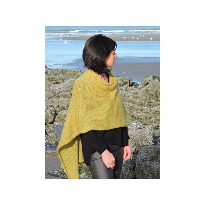 Mustard green woollen poncho | Madame Framboise