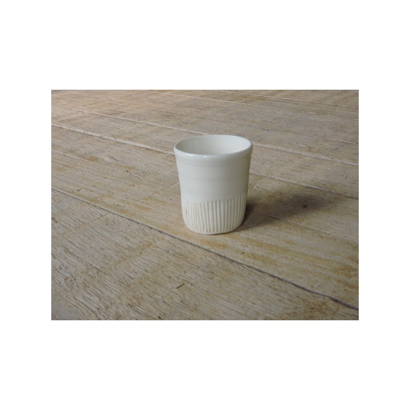 Gobelet en porcelaine - 01 | Madame Framboise