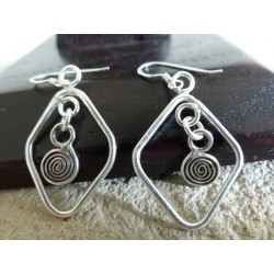 Karen tribe silver earrings - Madame Framboise