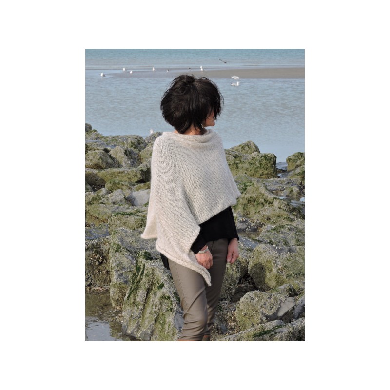 Woollen poncho