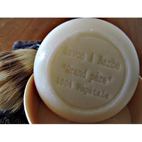 Savon à barbe