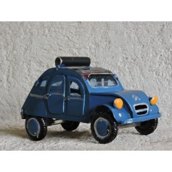 Citroen 2CV en canettes recyclées - Madame Framboise