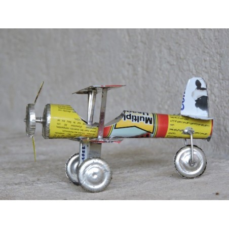 Biplane made of recycled metal - Madame Framboise Biplane made of recycled metal - Madame Framboise