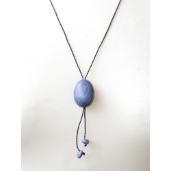 Pendentif  "perle" en tagua bleu - Madame Framboise